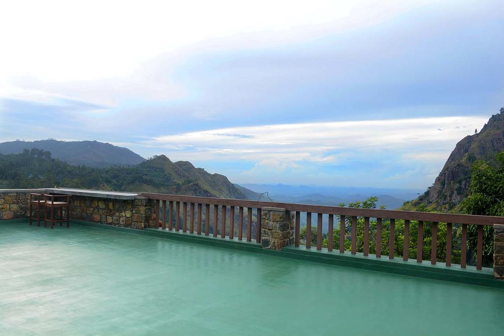 Laura Hotel Ella Bagian luar foto