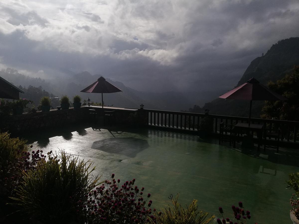 Laura Hotel Ella Bagian luar foto